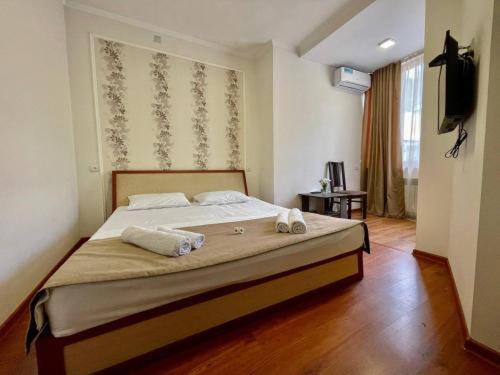 Merien Hotel Erivan Exterior foto