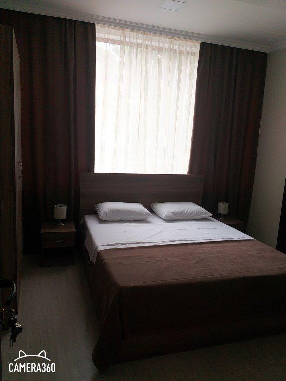 Merien Hotel Erivan Exterior foto
