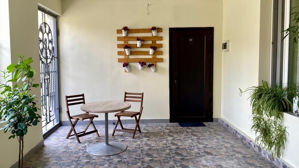 Merien Hotel Erivan Exterior foto